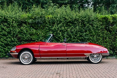 Lot 1969 Citroën DS 21 Décapotable by Ivanoff