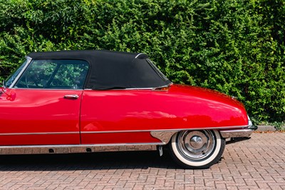 Lot 1969 Citroën DS 21 Décapotable by Ivanoff
