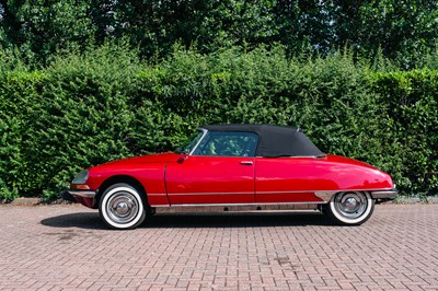Lot 1969 Citroën DS 21 Décapotable by Ivanoff