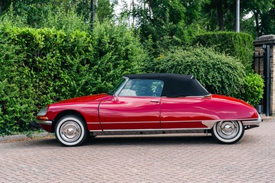 Lot 1969 Citroën DS 21 Décapotable by Ivanoff