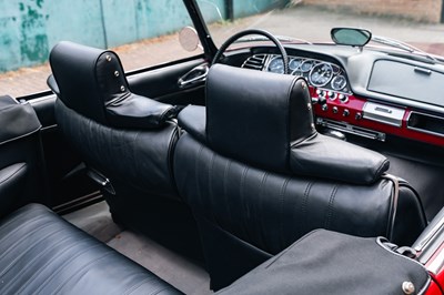 Lot 1969 Citroën DS 21 Décapotable by Ivanoff