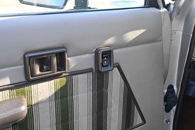 Lot 1989 Toyota Landcruiser II