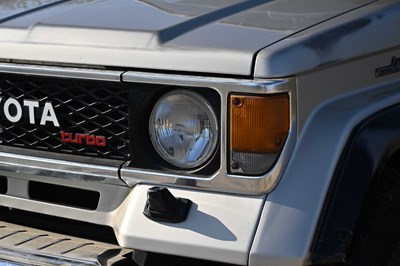 Lot 1989 Toyota Landcruiser II