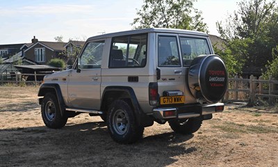 Lot 1989 Toyota Landcruiser II