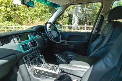 Lot 131 - 2002 Range Rover G4 Challenge Press Car (4.4 litre)