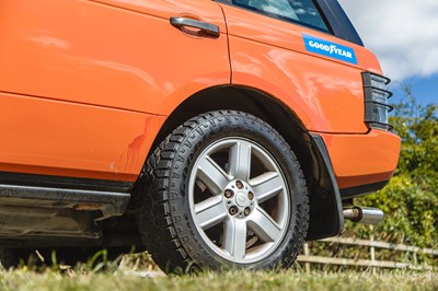 Lot 131 - 2002 Range Rover G4 Challenge Press Car (4.4 litre)