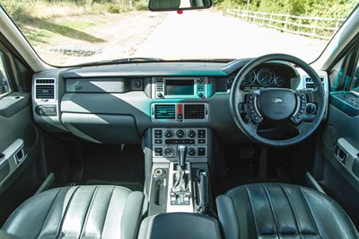Lot 131 - 2002 Range Rover G4 Challenge Press Car (4.4 litre)