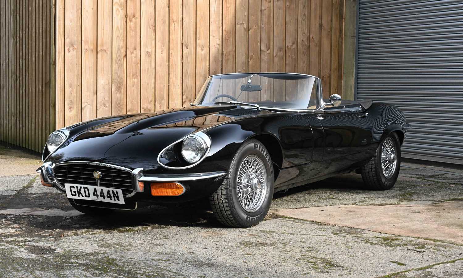 Lot 1974 Jaguar E-Type Series III (Commemorative Edition)
