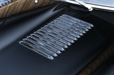 Lot 1974 Jaguar E-Type Series III (Commemorative Edition)