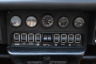 Lot 1974 Jaguar E-Type Series III (Commemorative Edition)
