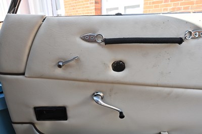 Lot 1952 Bristol 401
