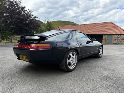 Lot 153 - 1994 Porsche 928 GTS Manual