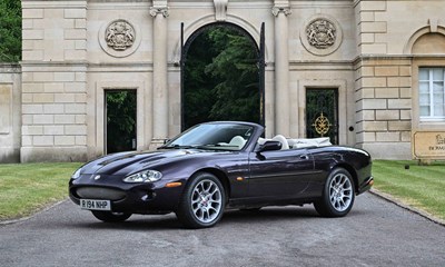 Lot 195 - 1998 Jaguar XKR Convertible
