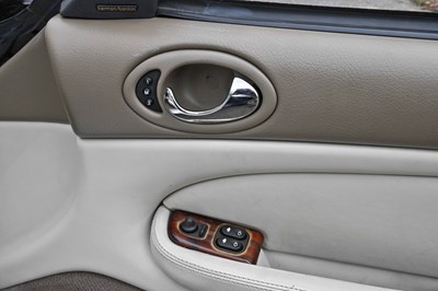 Lot 195 - 1998 Jaguar XKR Convertible