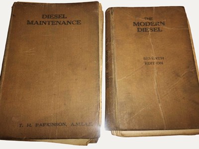 Lot 10 - Leyland Motors Engineering Reference Books