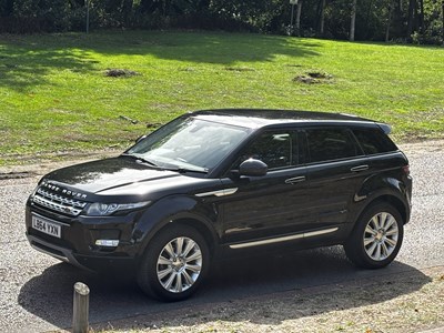 Lot 2014 Land Rover Range Rover Evoque 2.0 Si4 Prestige