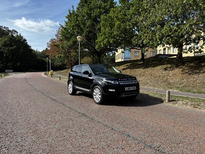 Lot 2014 Land Rover Range Rover Evoque 2.0 Si4 Prestige