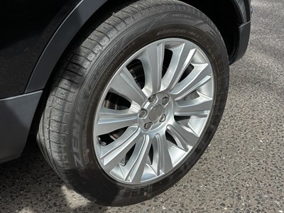 Lot 2014 Land Rover Range Rover Evoque 2.0 Si4 Prestige
