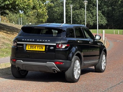 Lot 2014 Land Rover Range Rover Evoque 2.0 Si4 Prestige
