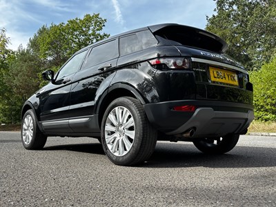 Lot 2014 Land Rover Range Rover Evoque 2.0 Si4 Prestige