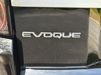 Lot 2014 Land Rover Range Rover Evoque 2.0 Si4 Prestige