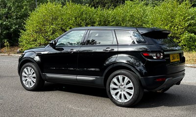 Lot 2014 Land Rover Range Rover Evoque 2.0 Si4 Prestige