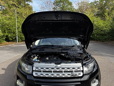 Lot 2014 Land Rover Range Rover Evoque 2.0 Si4 Prestige