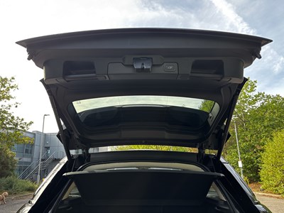 Lot 2014 Land Rover Range Rover Evoque 2.0 Si4 Prestige