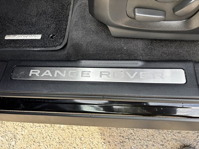 Lot 2014 Land Rover Range Rover Evoque 2.0 Si4 Prestige