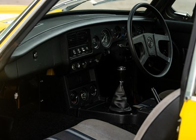 Lot 106 - 1978 MG B GT