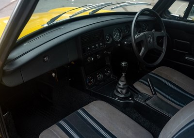 Lot 106 - 1978 MG B GT