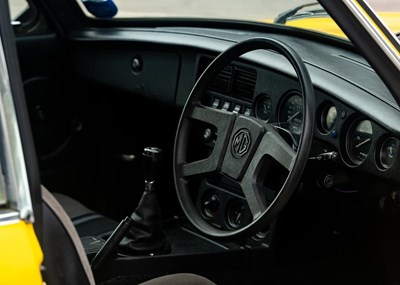 Lot 106 - 1978 MG B GT