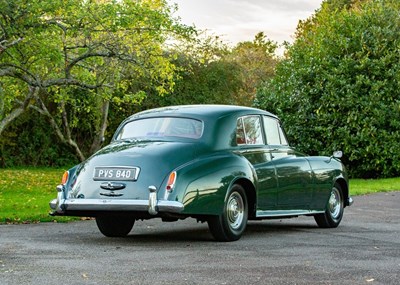 Lot 124 - 1960 Bentley S2