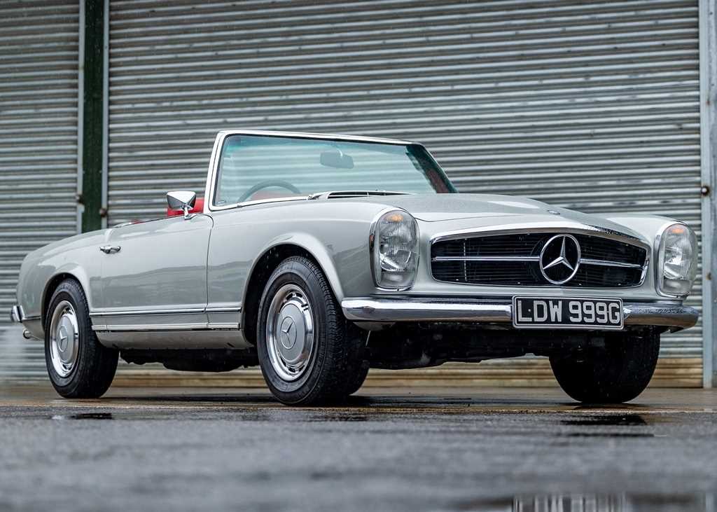 Lot 194 - 1969 Mercedes-Benz 280 SL Pagoda