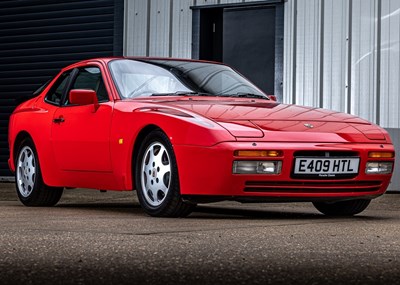 Lot 192 - 1988 Porsche 944 Turbo SE