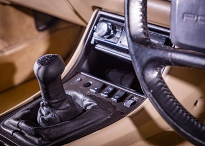 Lot 192 - 1988 Porsche 944 Turbo SE