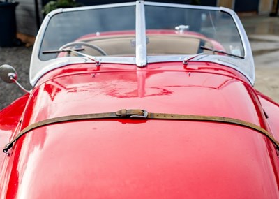 Lot 229 - 1978 Jaguar XK120 Roadster Recreation