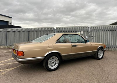 Lot 258 - 1982 Mercedes-Benz 380 SEC