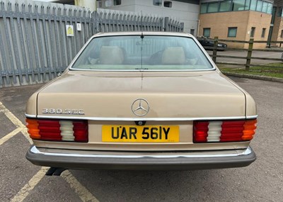 Lot 258 - 1982 Mercedes-Benz 380 SEC