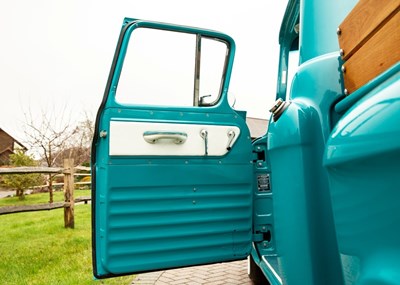 Lot 274 - 1957 Chevrolet 3100 Stepside