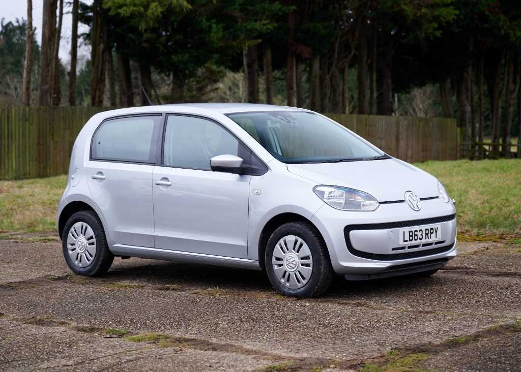 Lot 110 - 2013 Volkswagen Move Up Auto
