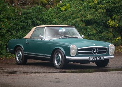 Lot 162 - 1964 Mercedes-Benz 230 SL Pagoda