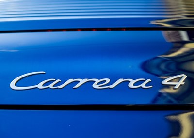 Lot 237 - 2002 Porsche 911/996 Carrera 4