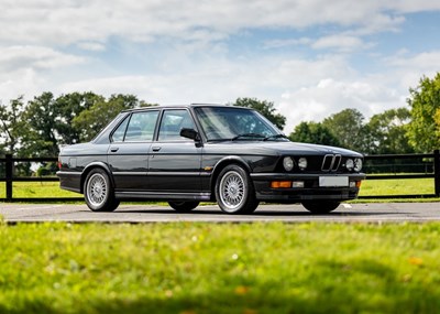 Lot 238 - 1986 BMW E28 M535i