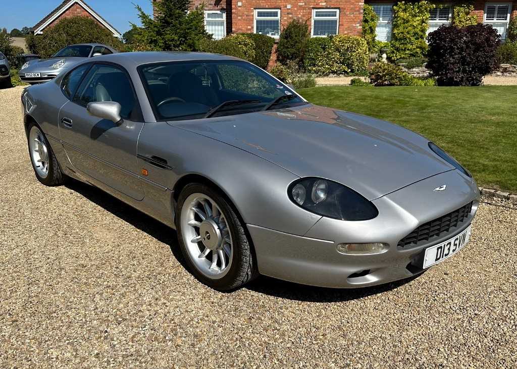 Lot 134 - 1995 Aston Martin DB7