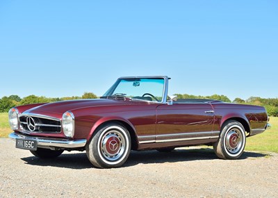 Lot 156 - 1965 Mercedes-Benz 230 SL Pagoda