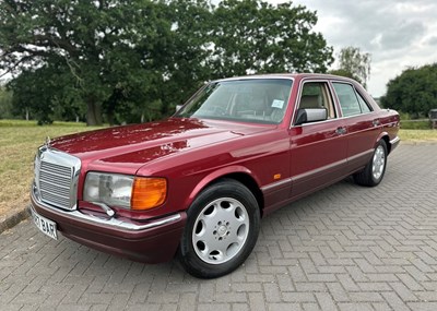 Lot 121 - 1991 Mercedes-Benz 300 SE