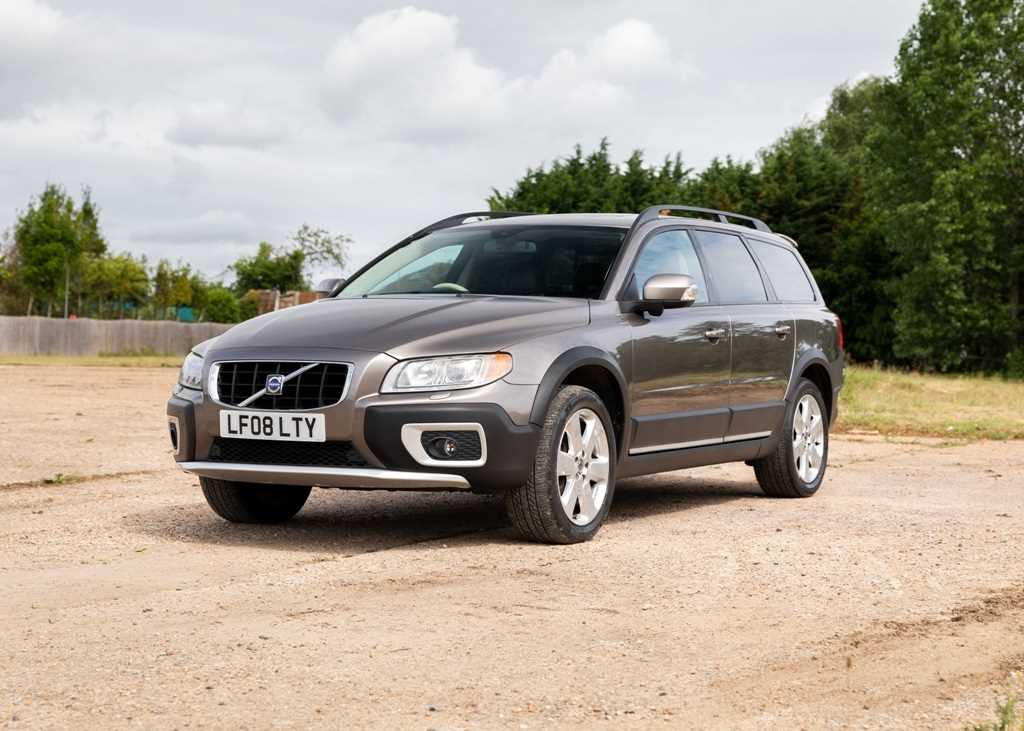Lot 103 - 2008 Volvo XC70 3.2 SE Auto AWD