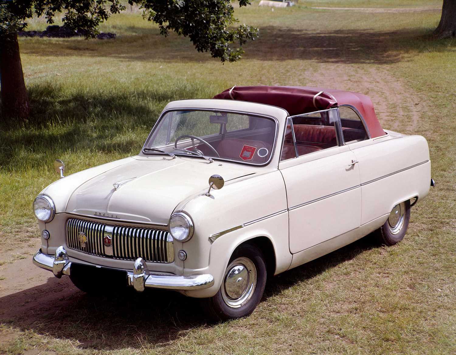 Lot 113 - 1955 Ford  Consul Mk. I Convertible