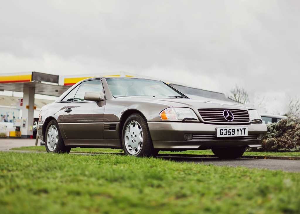 Lot 104 - 1990 Mercedes-Benz SL500